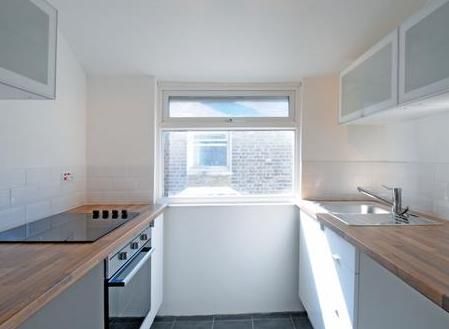 Cheltenham Road, London photo 3