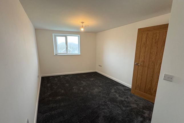 Flat 5, Bramber Avenue, Peacehaven photo 4