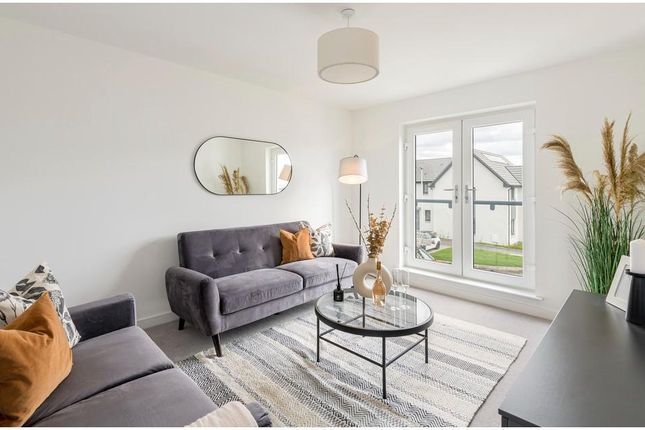Town house for sale in Temple Drive, Kirkliston