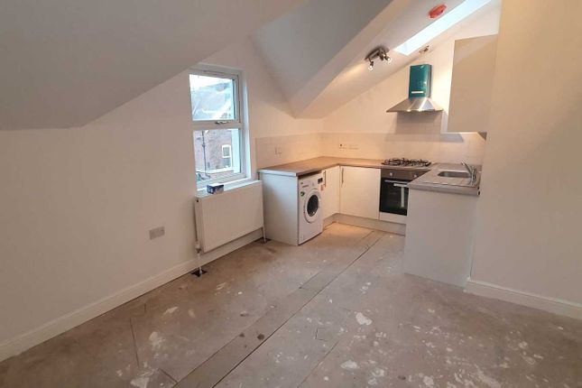 Flat 3, Newton Heath, Windsor Road, Manchester photo 3