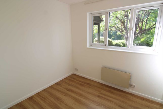 1, Bornedene, Potters Bar photo 4