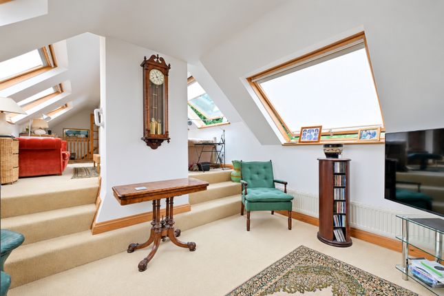 Top Floor Flat,, 2 Bannerleigh Cottages, Bristol photo 3