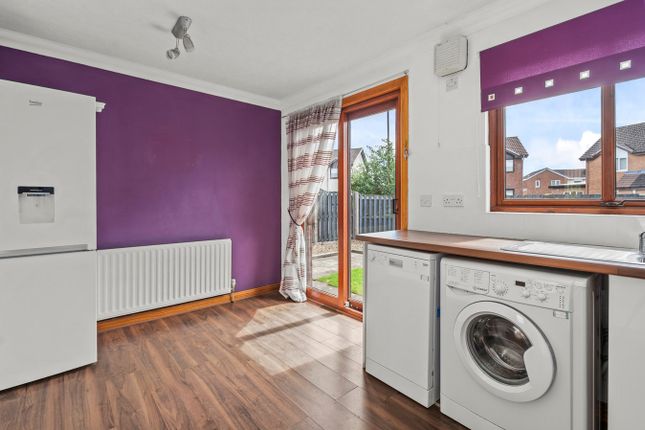 2, Montgomery Crescent, Falkirk photo 4