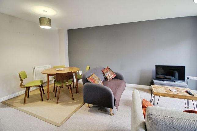 9, Furrowfields, St. Neots photo 4