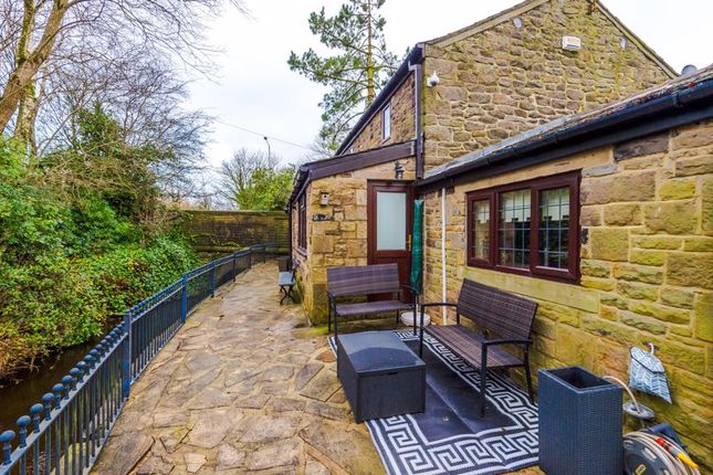 Cottage for sale in Bolton Road, Horwich, Bolton