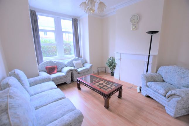 Terraced house to rent in Isis Street, Earlsfield, London