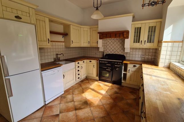 5, The Village, Peterborough photo 3