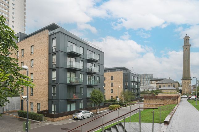 Flat for sale in Heritage Place, Brentford