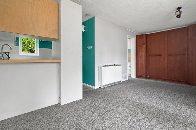 Flat 1, 73 Cobbold Road, Woodbridge photo 3