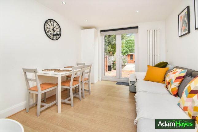 20 Grove Road, London photo 2