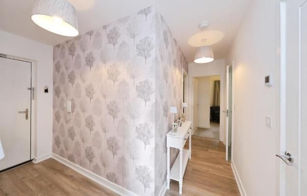 Laver Drive, Chesterfield photo 4