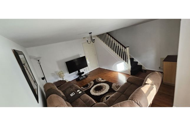 8, Staythorpe Road, Leicester photo 2