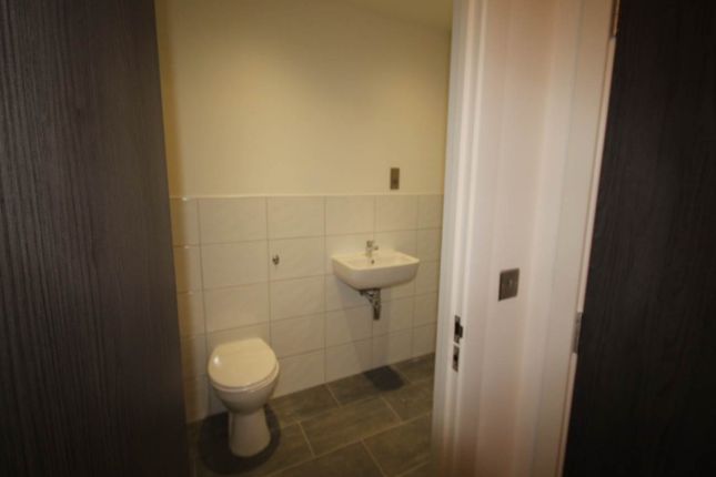 330, Conditioning House, Conditioning House photo 4
