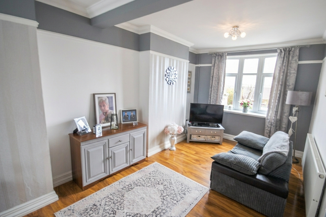 12, Glamorgan Street, Mountain Ash photo 2