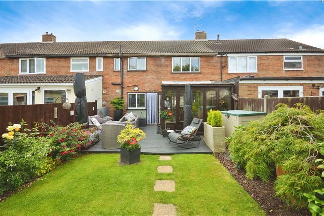 Thumbnail Terraced house for sale in Stonebridge Road, Aylesbury