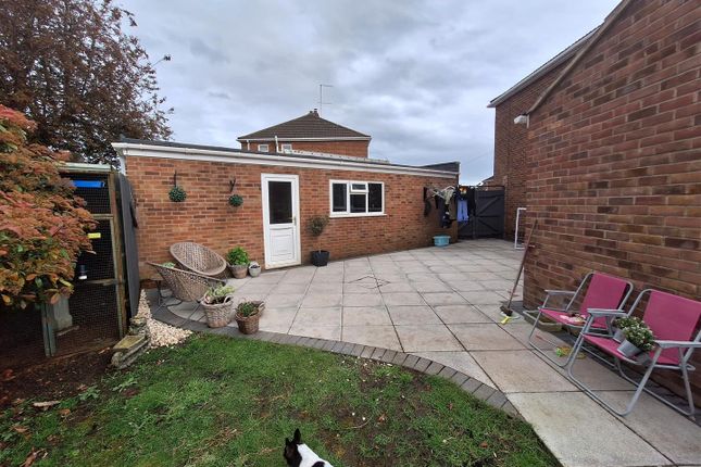 Property for sale in Stuart Close, Stanground, Peterborough