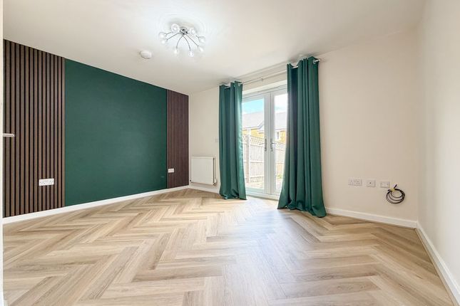 27, Maple Road, Blaydon photo 2