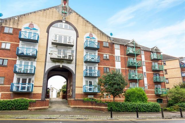 183, Maritime Quarter photo 2