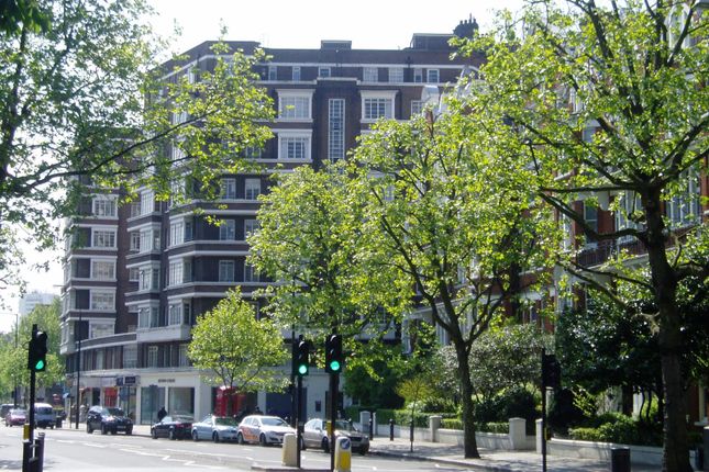 Flat 50 Rossmore Court, Park Road, London photo 2