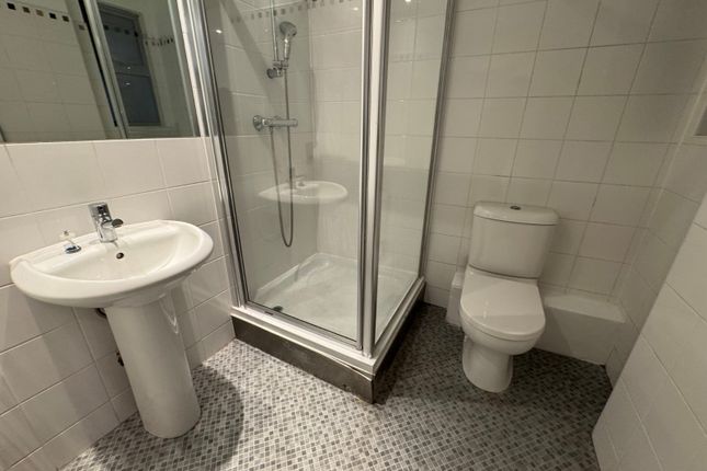 B302, Castle Exchange, 41, Broad Street, Nottinghamshire photo 5