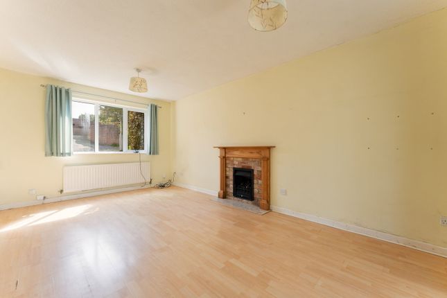 7, Falcons Way, Salisbury photo 3
