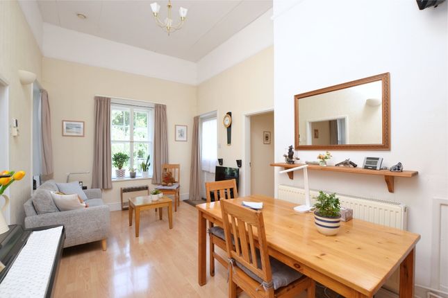 Quarry Lodge, Walwyn Road, Malvern photo 2