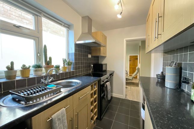 6 Eastern Road, Nantwich photo 3