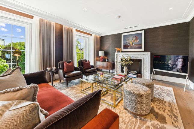 Apartment 22, 27, Regent's Crescent, London photo 3