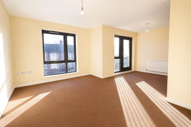 26, Lamerton Avenue, Newcastle Upon Tyne photo 2