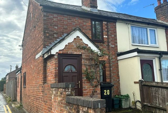 2-bed terraced on BATH ROAD, THATCHAM, £299,950