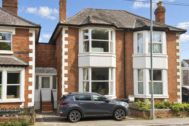 3-bed house on Ledbury Road, Hereford, £279,950