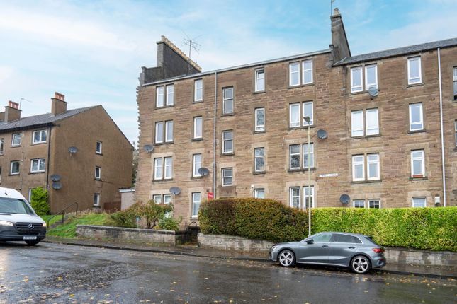 Thumbnail Flat to rent in Scott Street, Dundee