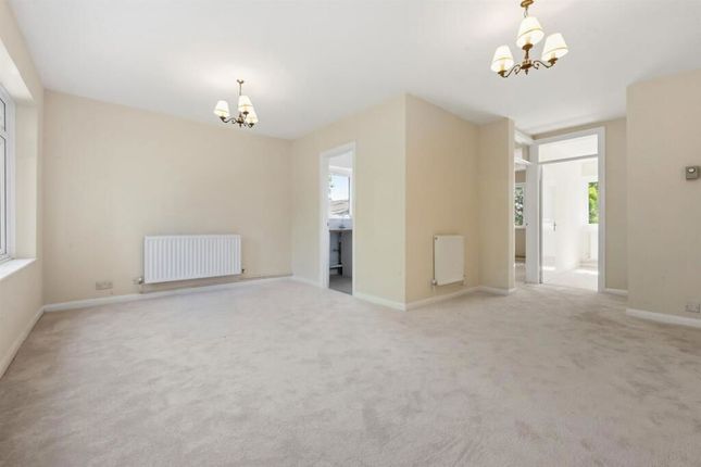 Flat 9 Ashton Court, 4 Hayne Road, Beckenham photo 4