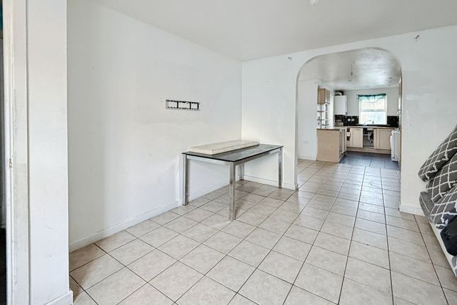 47e, Dolphin Street, Newport photo 2