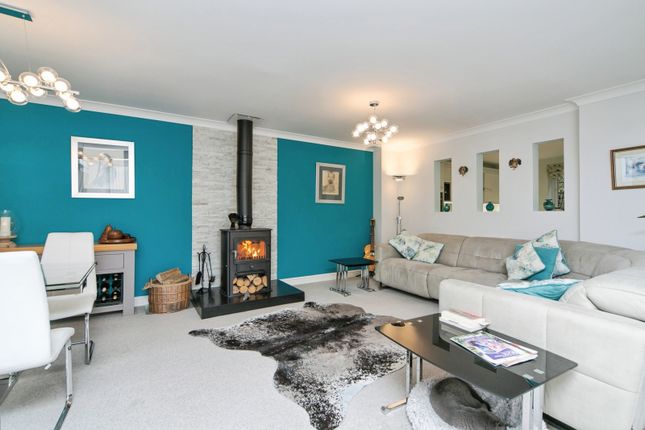 4 Park Lodge,, Tan Y Fron, Conwy photo 2