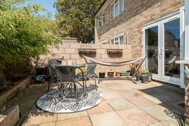 27, Courtlands Road, Portland photo 4