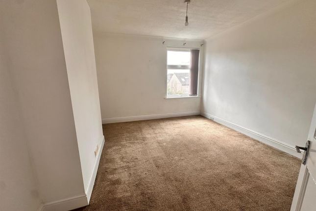 30, Bent Street, Brierley Hill photo 5