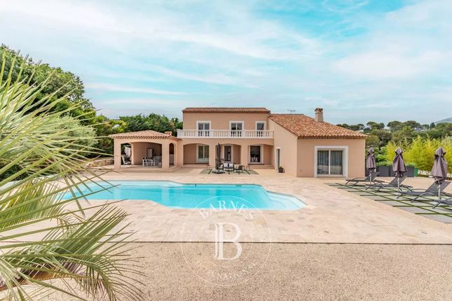 Thumbnail Villa for sale in Valbonne, 06560, France