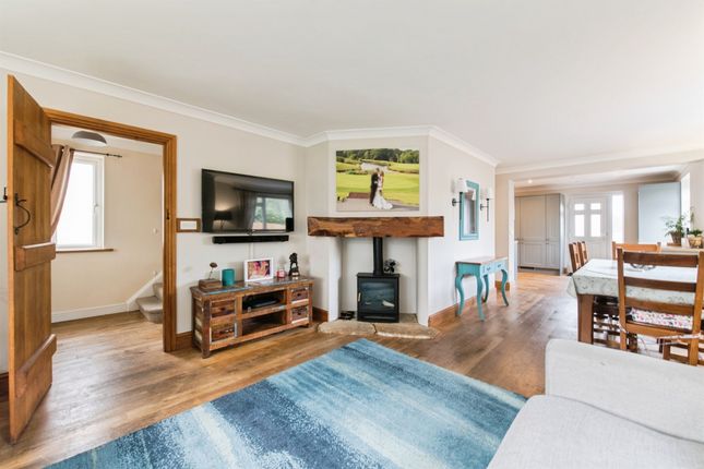 Brookfield, Musbury Road, Axminster photo 4