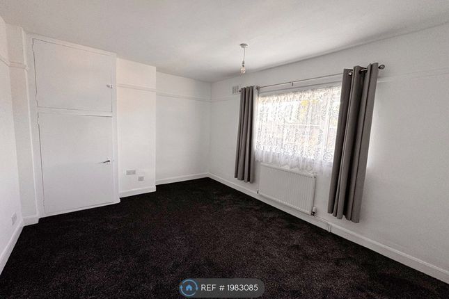 Front Double Bedroom