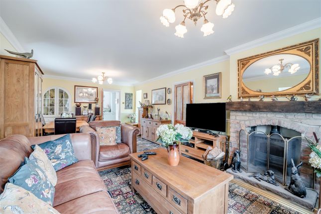 5, Pettycroft, Ruardean photo 4
