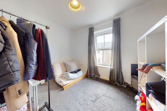 29, Gwendoline Street, Cardiff photo 4