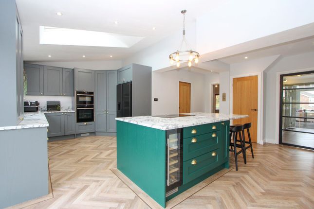 92, Cotswold Road, Chipping Sodbury photo 4