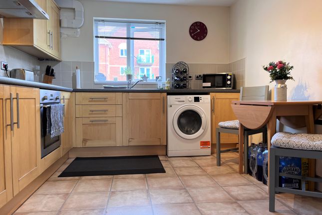 9, SWANSEA photo 4