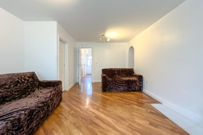 45, Healey Street, Batley photo 4