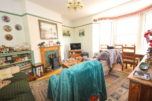 Flat 2, 10, Marine Place, Seaton photo 3