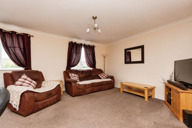 Flat for sale in Rack Close Road, Alton, Hampshire