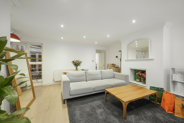 Basement Flat (Flat 2), 31, Inverness Terrace, London photo 2