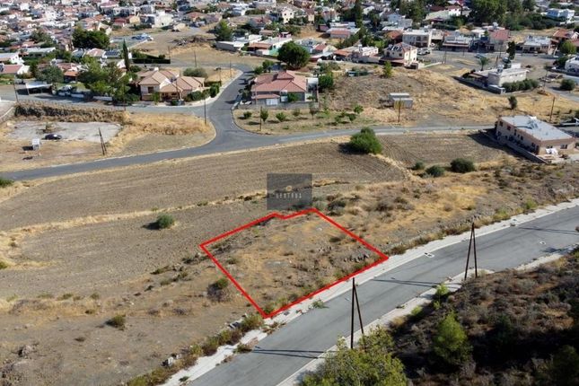 Land for sale in Lythrodontas, Cyprus