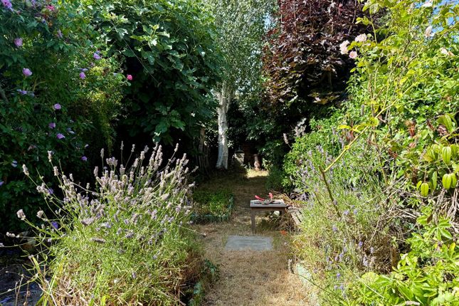 25, Water Street, Kent photo 3